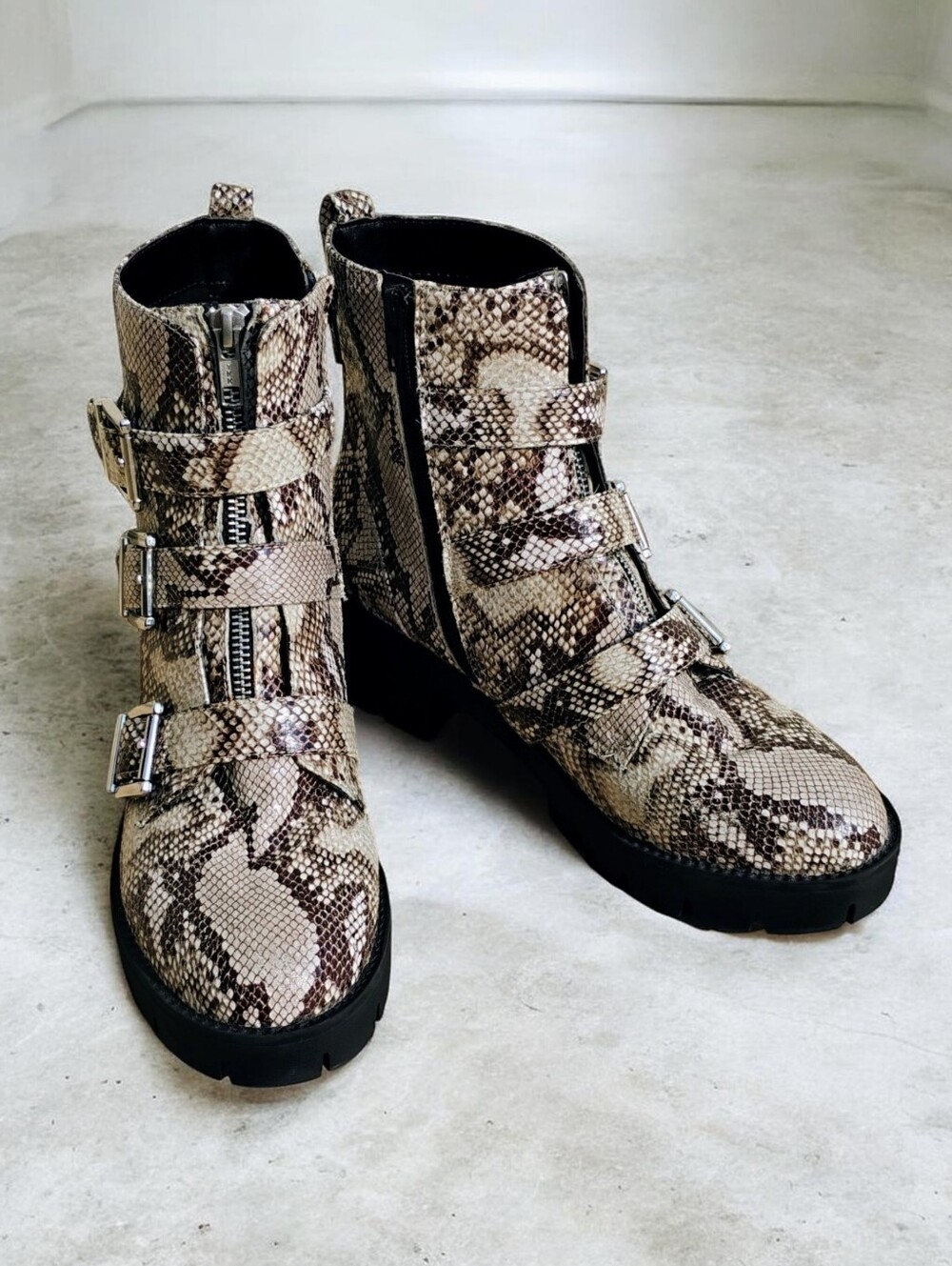 BP Lilly Triple Buckle Snake Print Chunky Combat Moto Boots Double Zipper NWOT 9